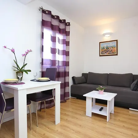With A Parking Space Ostrvica, Omis - 13749 Apartment *